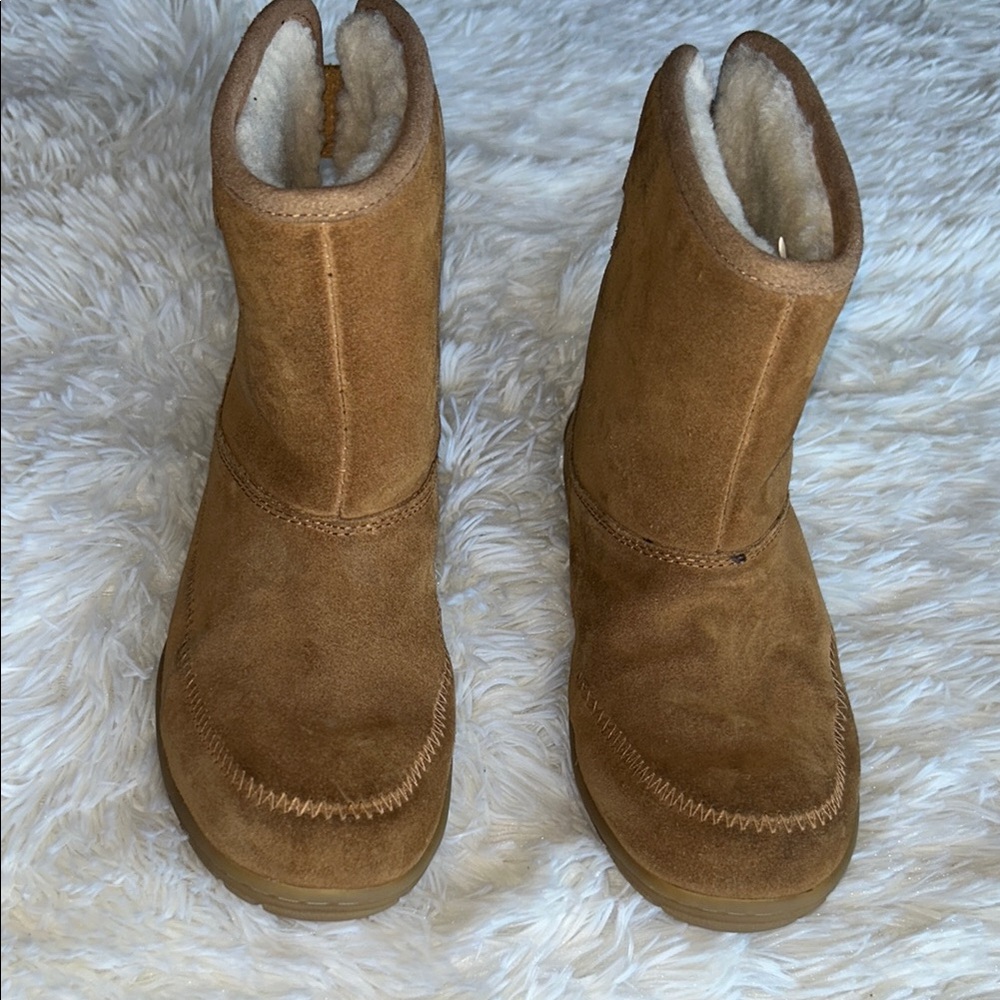 L.L. Bean Kids' Shearling-Lined Suede Boots - Size 2